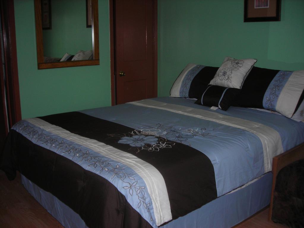 Deer Trail Motel 위스콘신 델즈 객실 사진